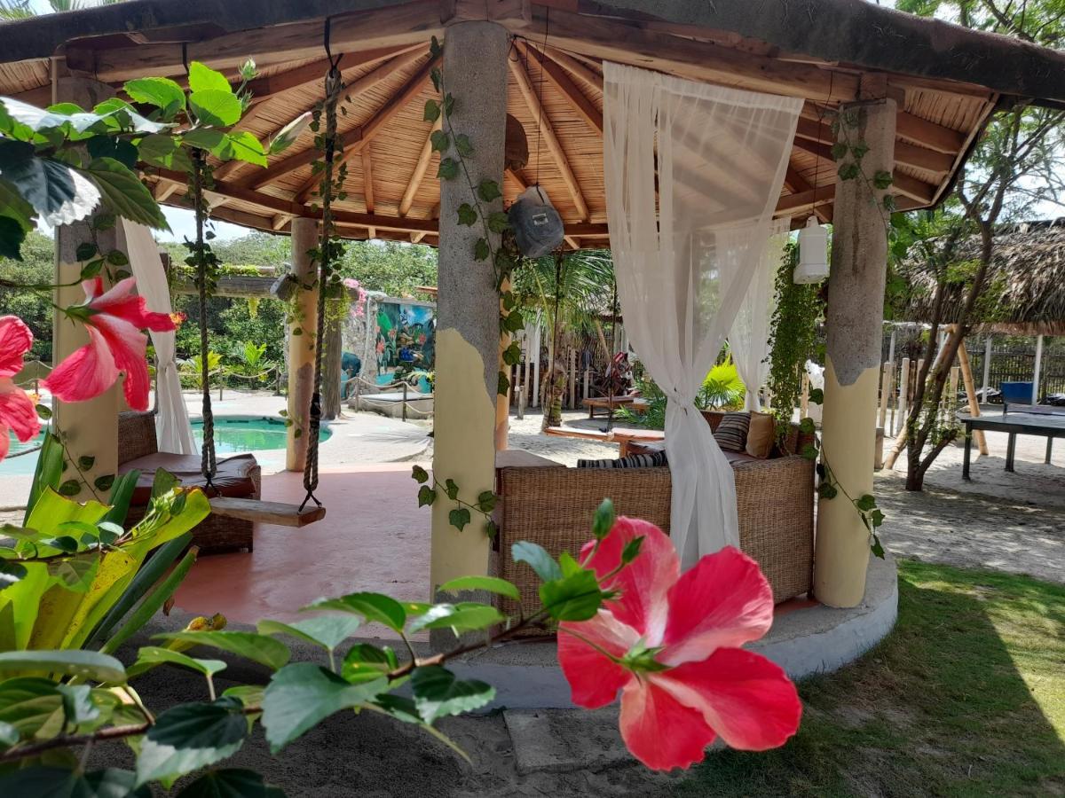 Hotel Bambu Canoa Eksteriør billede