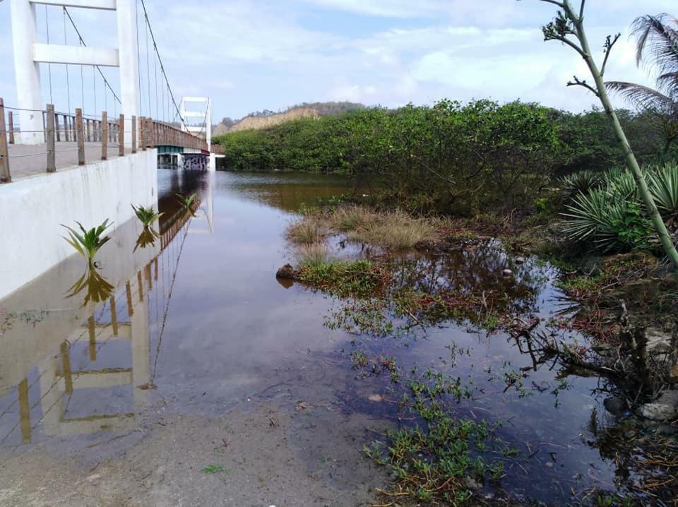 Hotel Bambu Canoa Eksteriør billede
